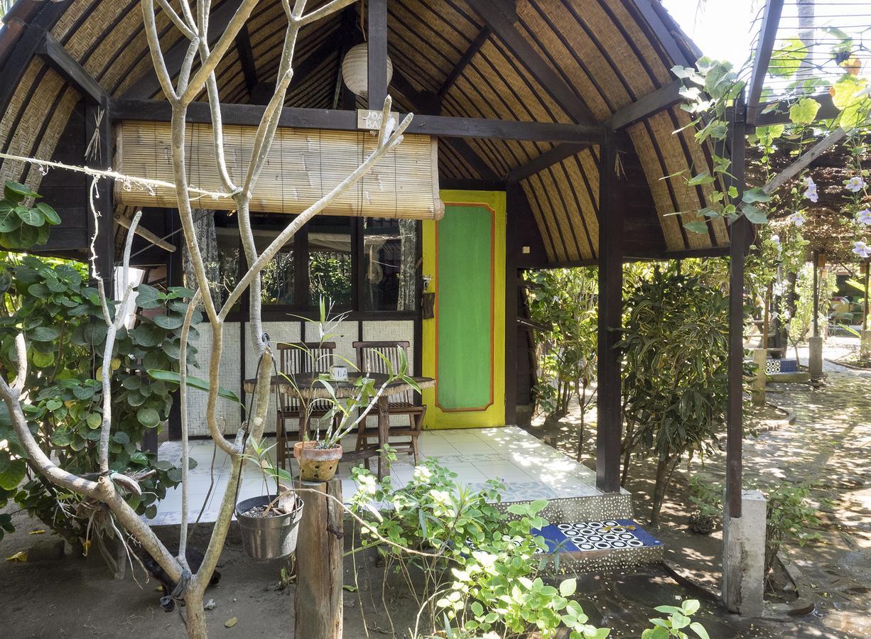 Woodstock Gili - Garden & Bungalows Gili Trawangan Exterior photo