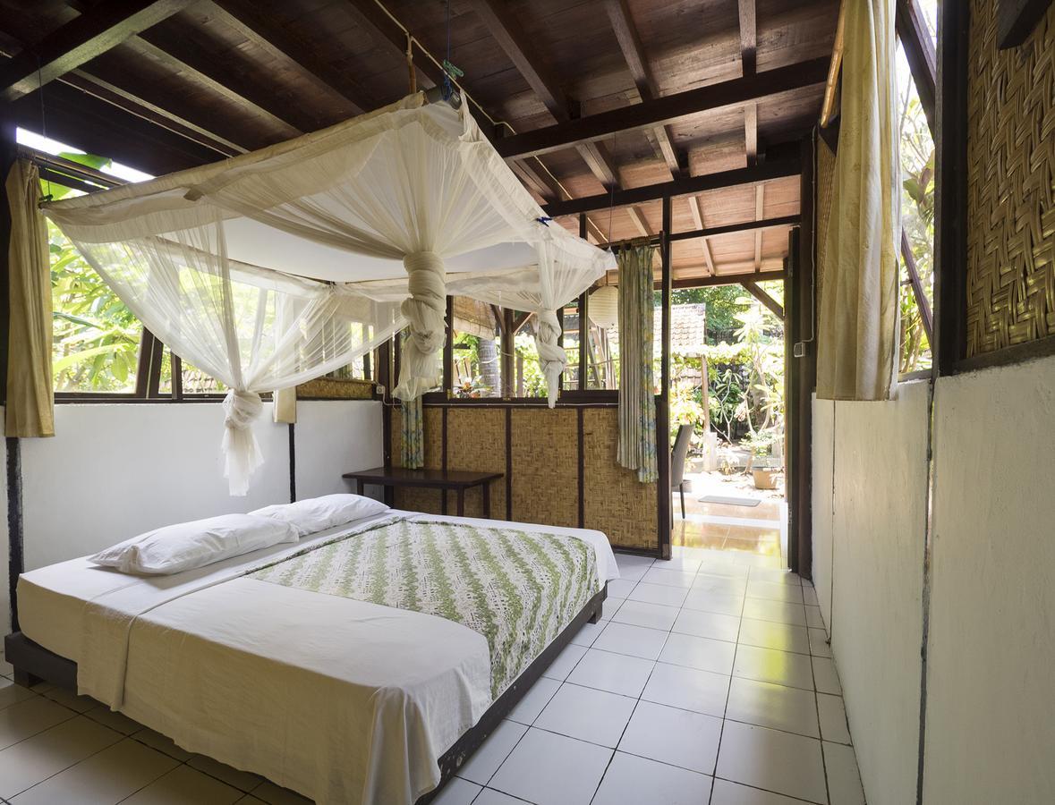 Woodstock Gili - Garden & Bungalows Gili Trawangan Exterior photo