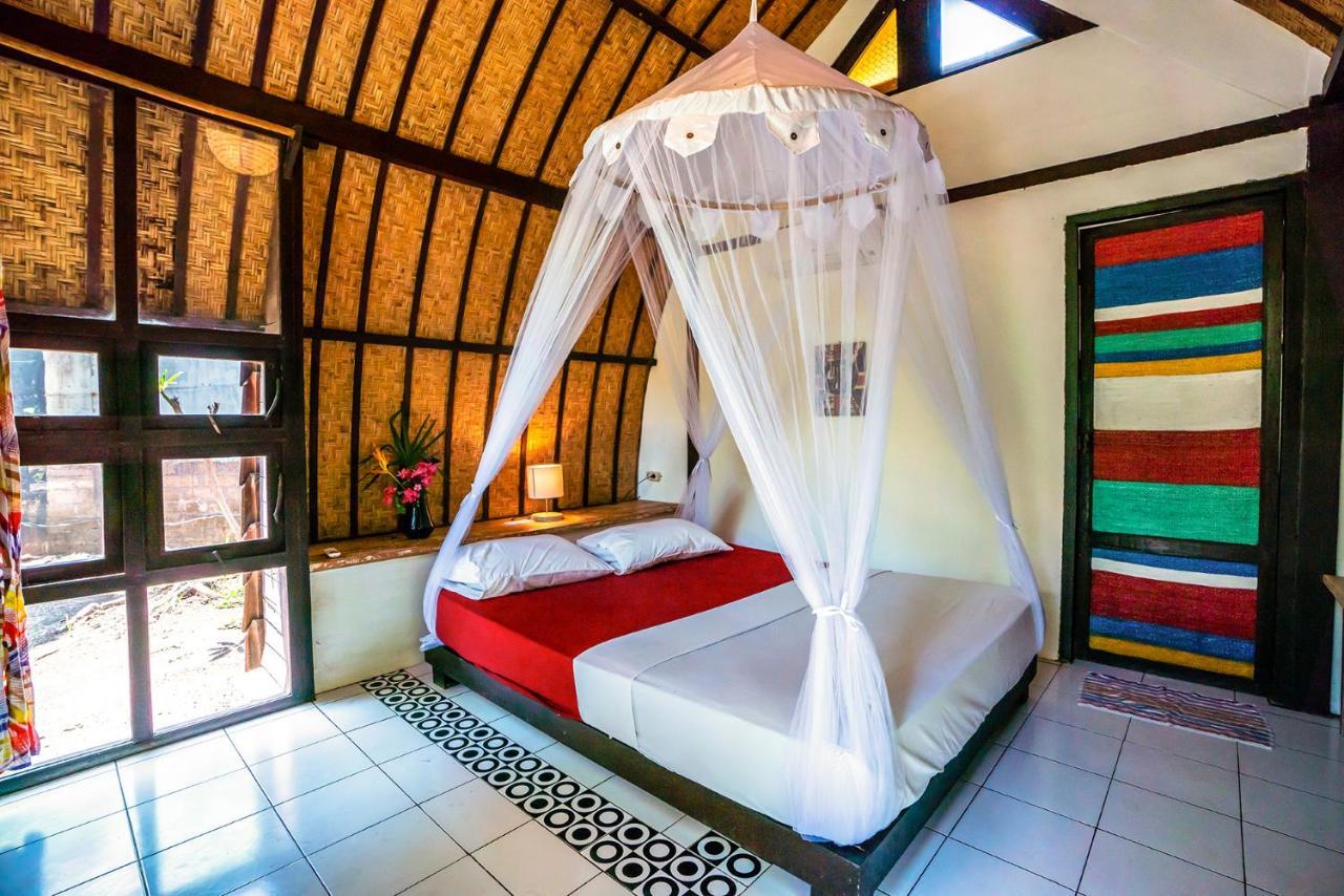 Woodstock Gili - Garden & Bungalows Gili Trawangan Exterior photo